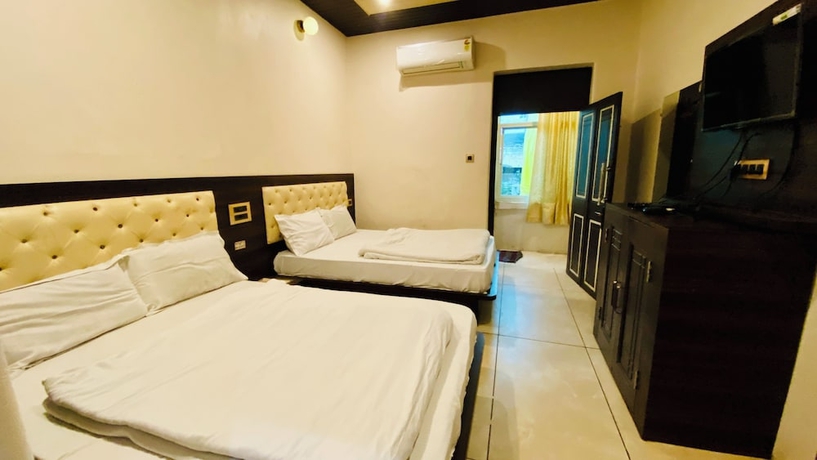 Imagen de la habitación del Hotel Vaikunth Palace. Foto 4