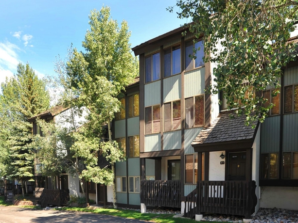 Imagen de los exteriores del Hotel Vail Racquet Club Mountain Resort. Foto 7