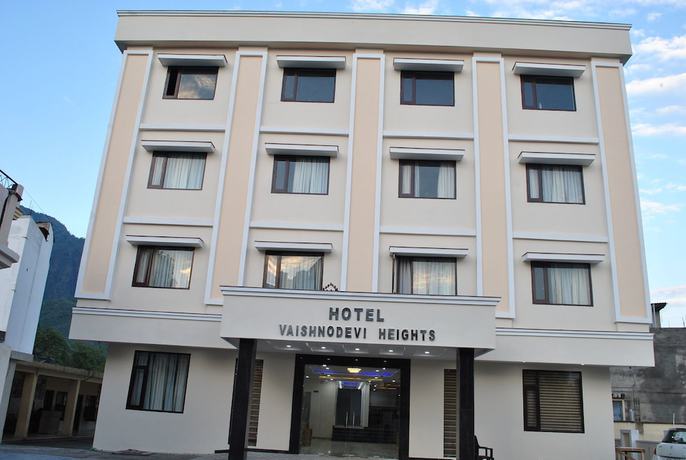 Imagen general del Hotel Vaishno Devi Heights. Foto 1