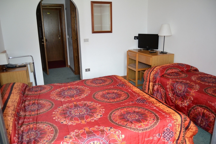 Imagen de la habitación del Hotel Vajolet. Foto 12