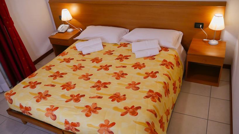 Imagen de la habitación del Hotel Vajont. Foto 16