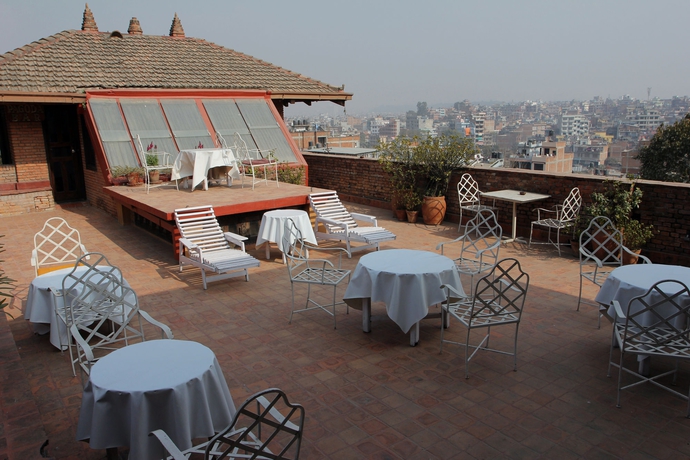 Imagen del bar/restaurante del Hotel Vajra. Foto 4