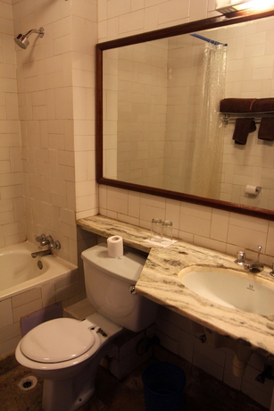 Imagen de la habitación del Hotel Vajra. Foto 10