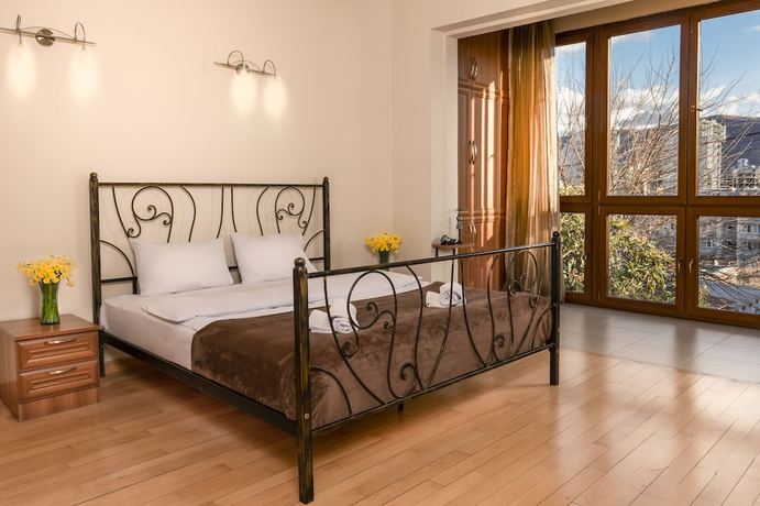 Imagen de la habitación del Hotel Vaki. Foto 3
