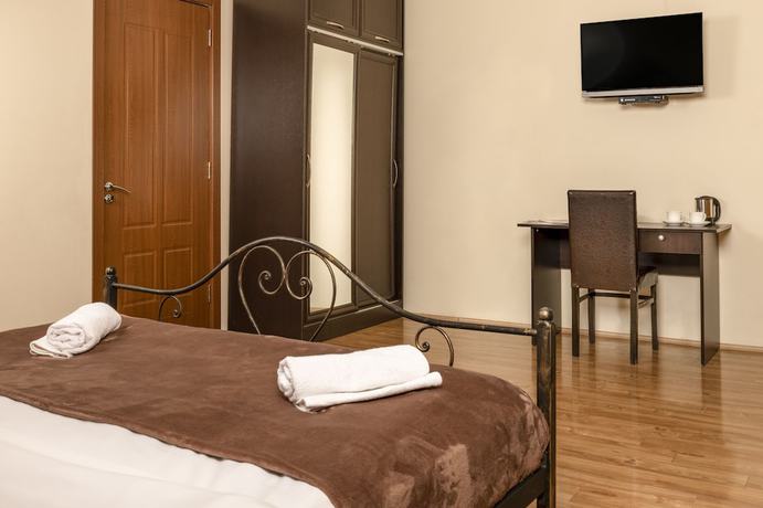 Imagen de la habitación del Hotel Vaki. Foto 18