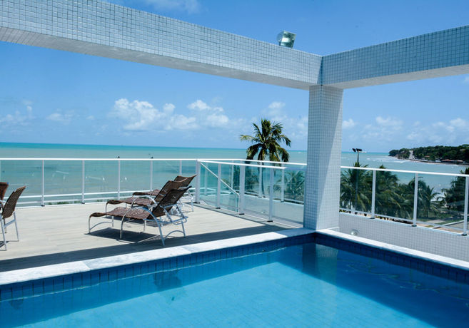 Imagen de la piscina del Hotel Val Atlantic. Foto 11
