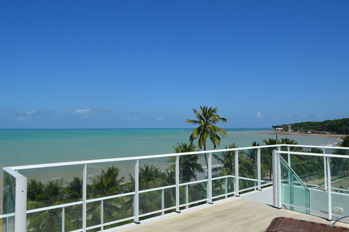 Imagen de los exteriores del Hotel Val Atlantic. Foto 8