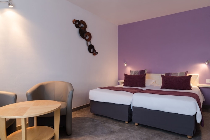 Imagen de la habitación del Hotel Val Baussenc, The Originals Relais (relais Du Silence). Foto 3