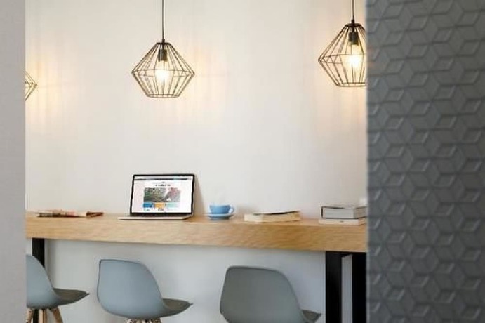 Imagen de los interiores del Hotel Val Convention. Foto 17