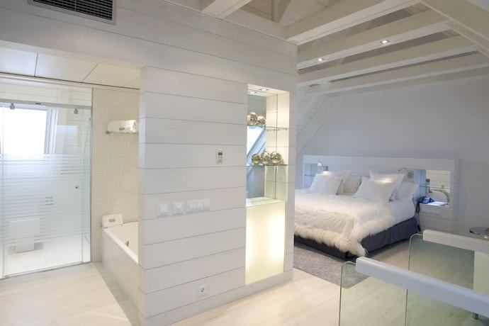 Imagen de la habitación del Hotel Val De Neu. Foto 14