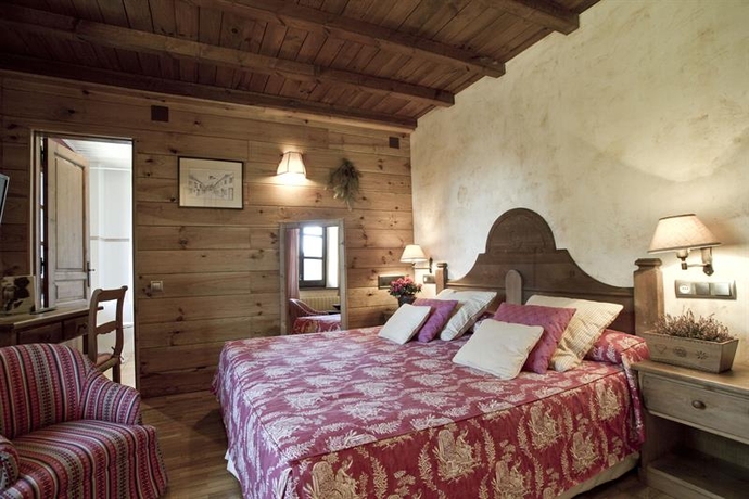 Imagen general del Hotel Val De Ruda. Foto 1