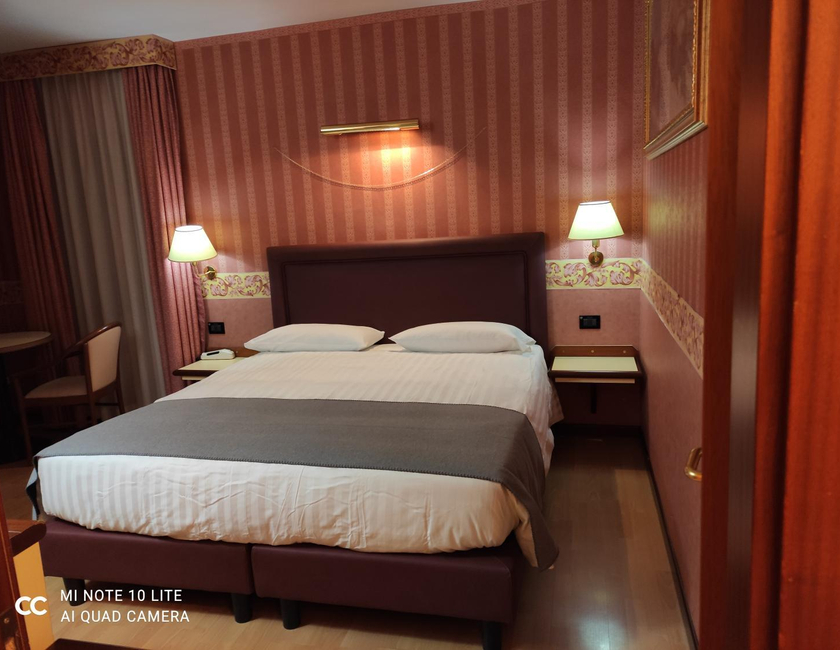 Imagen general del Hotel Val Del Rio. Foto 11