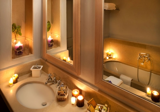 Imagen de la habitación del Hotel Val Di Luce Spa Resort. Foto 10