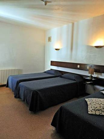 Imagen de la habitación del Hotel Val Flores. Foto 2