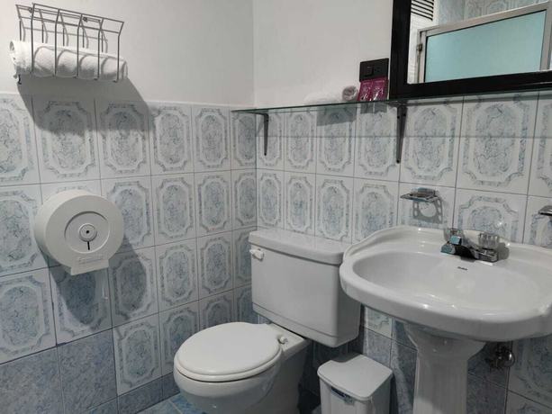 Imagen de la habitación del Hotel Val Santamaria Quito. Foto 12