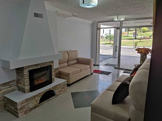 Imagen de los interiores del Hotel Val Santamaria Quito. Foto 20
