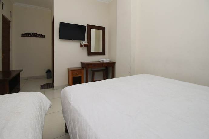 Imagen de la habitación del Hotel Vala Malioboro. Foto 18