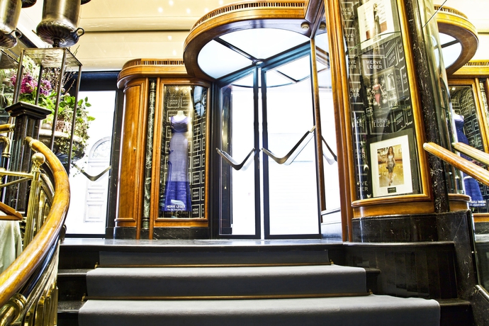 Imagen de los interiores del Hotel Valadier. Foto 13