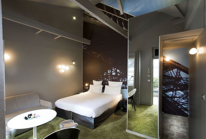 Imagen de la habitación del Hotel Valadon Colors. Foto 7