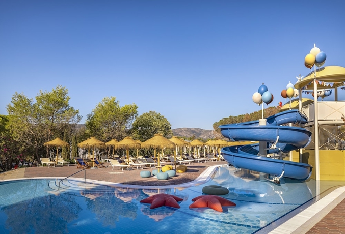 Imagen de la piscina del Hotel Valamar Amicor Resort. Foto 13