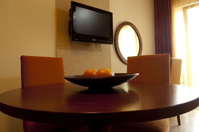 Imagen de la habitación del Hotel Valamar Atrium Baška Residence. Foto 9