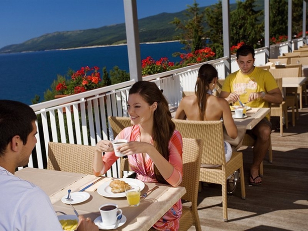 Imagen general del Hotel Valamar Bellevue Resort. Foto 3