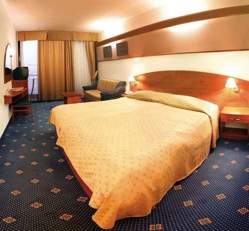 Imagen de la habitación del Hotel Valamar Padova. Foto 4
