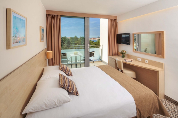 Imagen de la habitación del Hotel Valamar Parentino. Foto 4