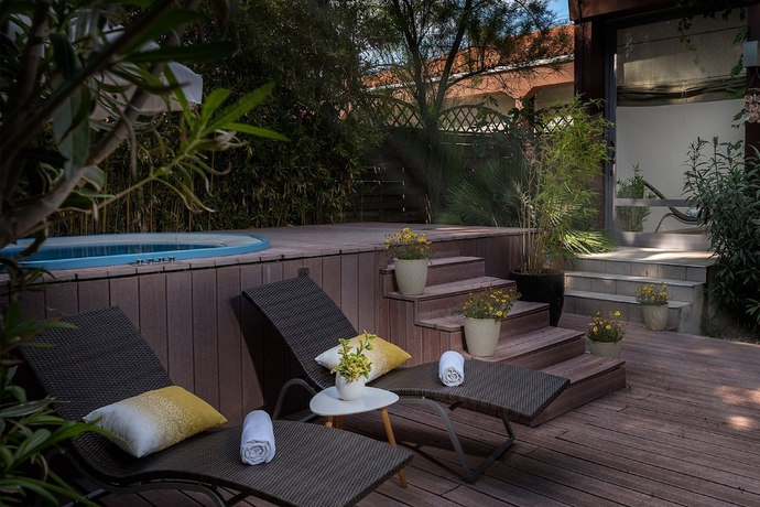 Imagen de la piscina del Hotel Valamar Pinia. Foto 18