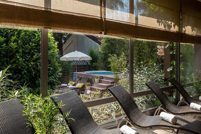 Imagen de la piscina del Hotel Valamar Pinia. Foto 19