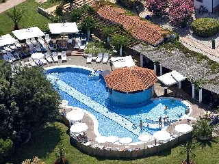 Imagen del bar/restaurante del Hotel Valamar Tamaris Residence. Foto 2