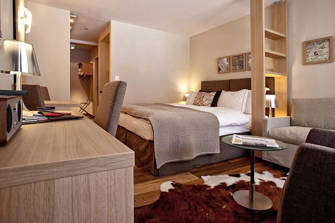 Imagen de la habitación del Hotel Valbella Resort. Foto 10