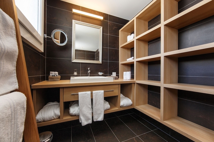 Imagen de la habitación del Hotel Valbella Resort. Foto 13