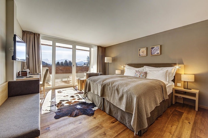 Imagen de la habitación del Hotel Valbella Resort. Foto 15