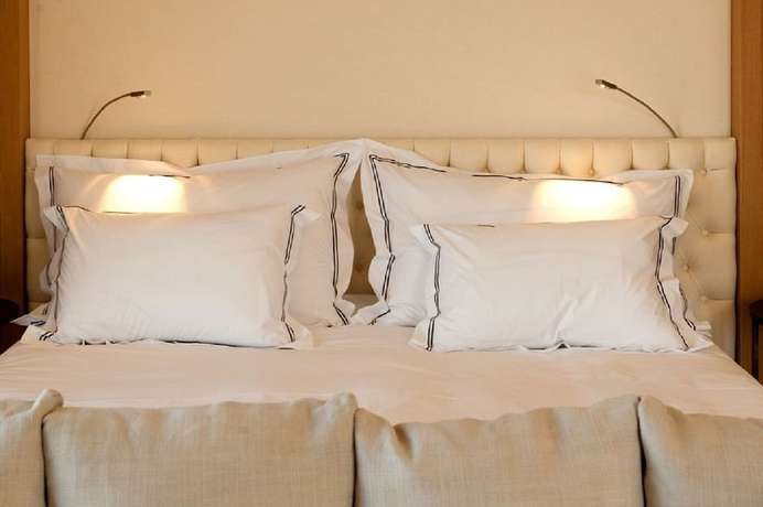 Imagen de la habitación del Hotel Valbusenda Bodega and Spa. Foto 4