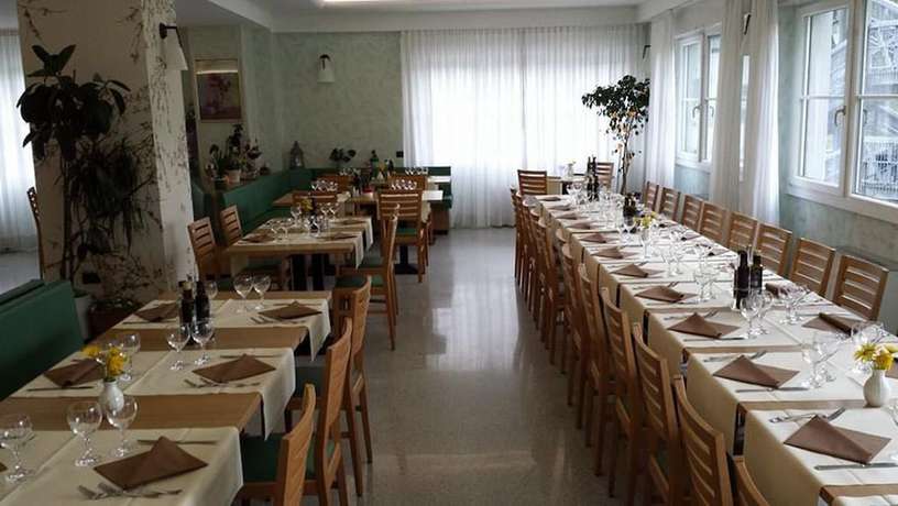 Imagen del bar/restaurante del Hotel Valchiosa. Foto 5