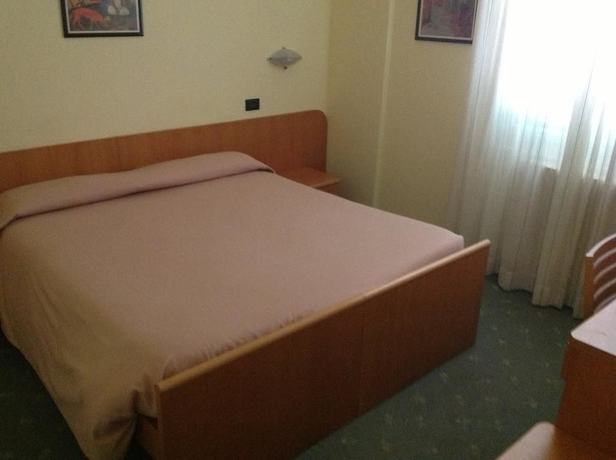 Imagen de la habitación del Hotel Valchiosa. Foto 18