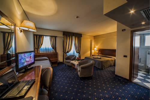 Imagen de la habitación del Hotel Valdarno. Foto 4