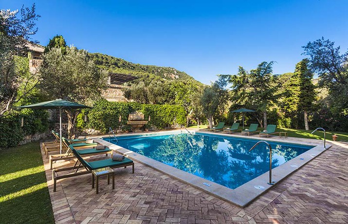 Imagen de la piscina del Hotel Valdemossa. Foto 8