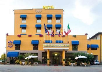 Imagen general del Hotel Valdenza. Foto 7