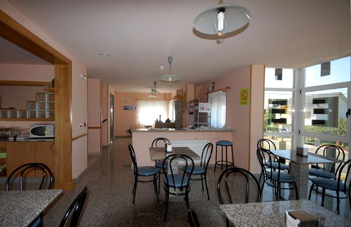 Imagen del bar/restaurante del Hotel Valdoviño Express. Foto 3