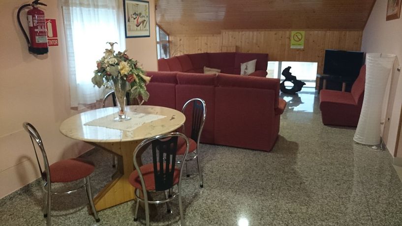 Imagen de los interiores del Hotel Valdoviño Express. Foto 10