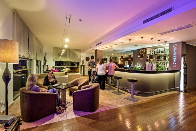 Imagen del bar/restaurante del Hotel Vale Del Rei and Villas. Foto 4