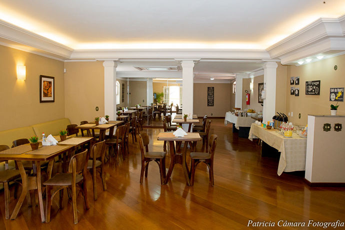 Imagen del bar/restaurante del Hotel Vale Paraiso Pousada. Foto 11