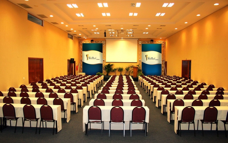 Imagen de los interiores del Hotel Vale Real. Foto 15