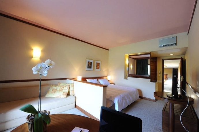 Imagen de la habitación del Hotel Vale Real. Foto 11