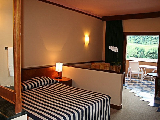 Imagen de la habitación del Hotel Vale Real. Foto 13