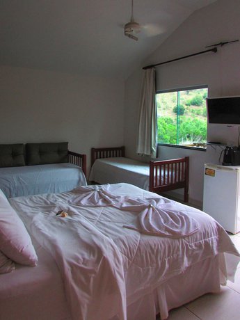 Imagen de la habitación del Hotel Vale Silvestre Eco Park. Foto 2