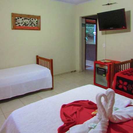 Imagen de la habitación del Hotel Vale Silvestre Eco Park. Foto 6