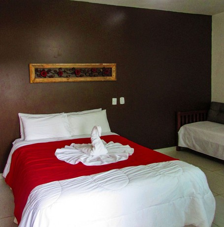 Imagen de la habitación del Hotel Vale Silvestre Eco Park. Foto 15